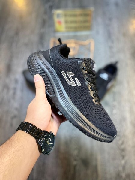 بوت  Skechers